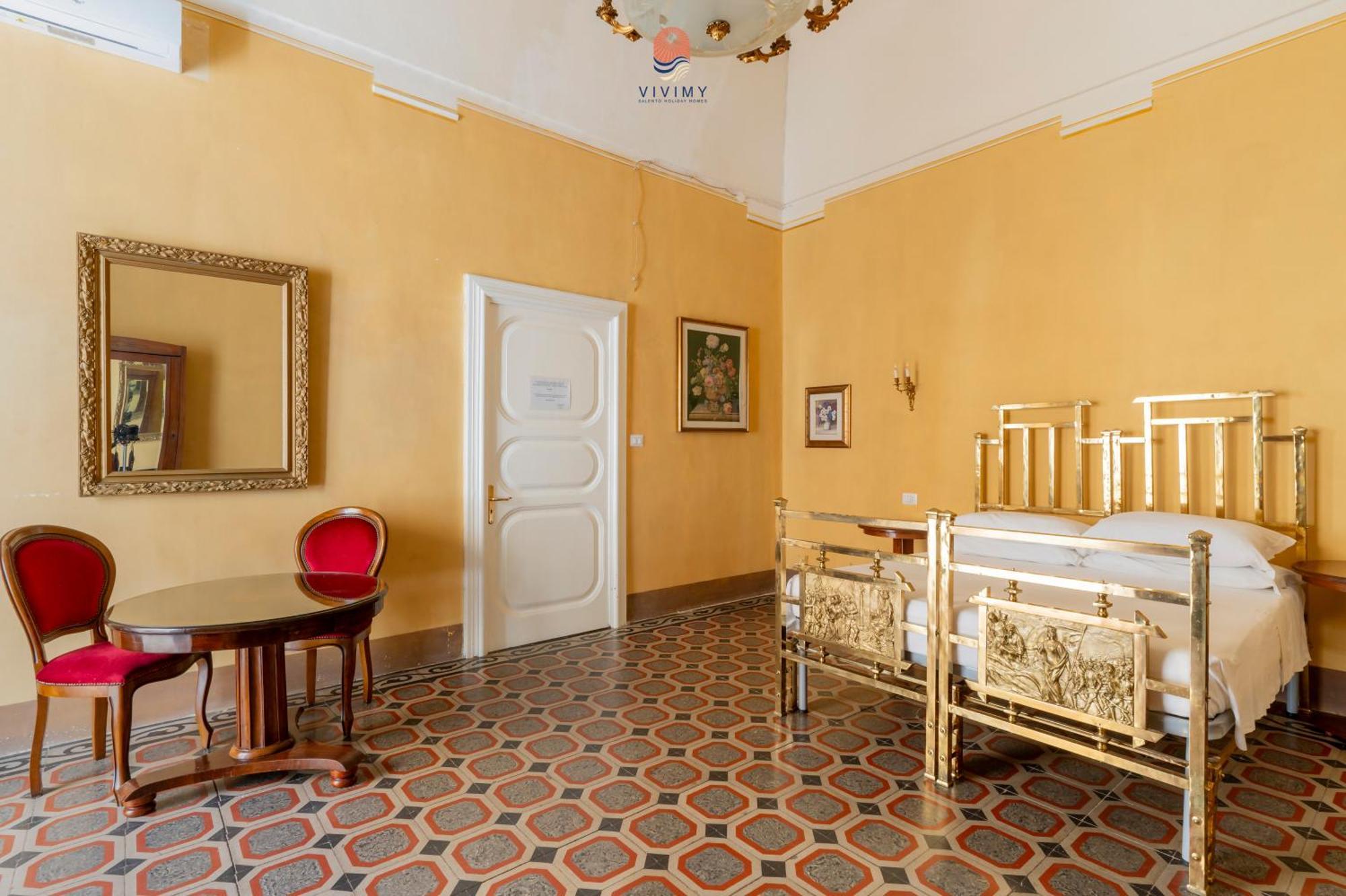 Palazzo Grassi By Vivimy Hotel Gallipoli Exterior photo